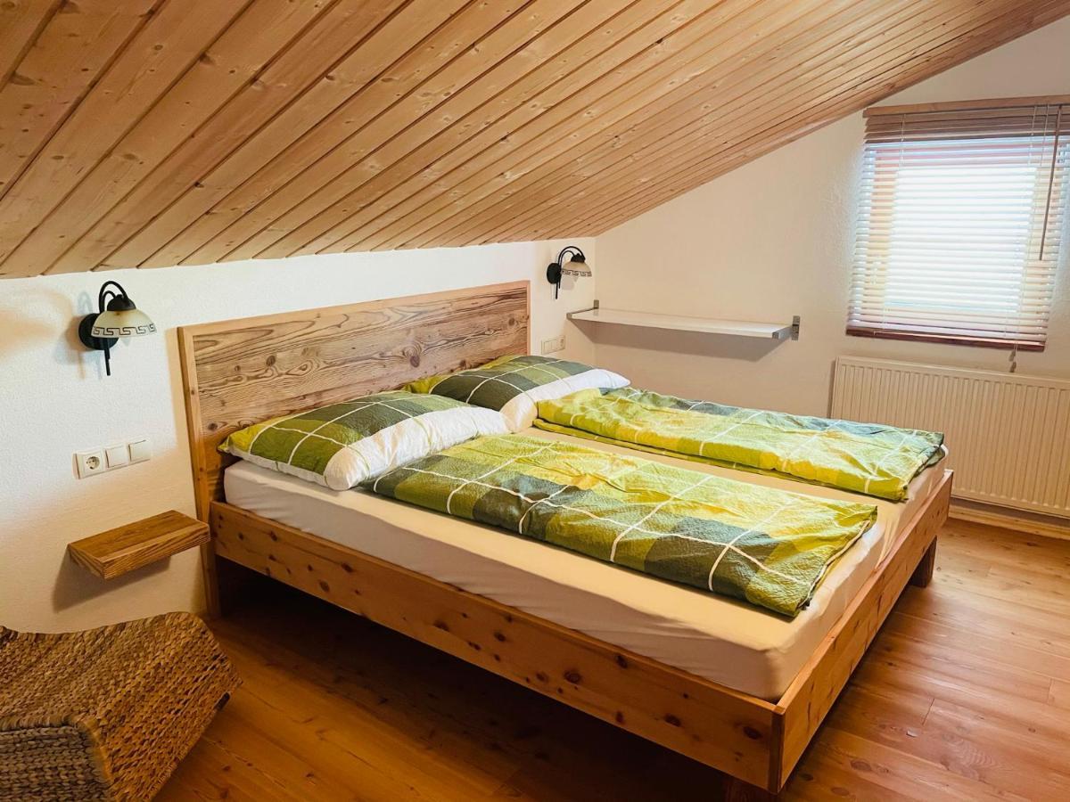 Uriges Alpen-Apartment Stefan Juen See Exterior photo