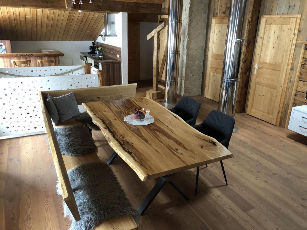 Uriges Alpen-Apartment Stefan Juen See Exterior photo